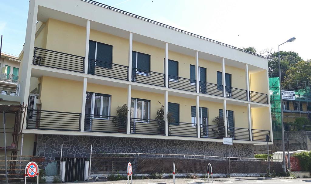 Gaslini Vicinissimo - Casa Dello Zio Hotel Genova Exterior foto