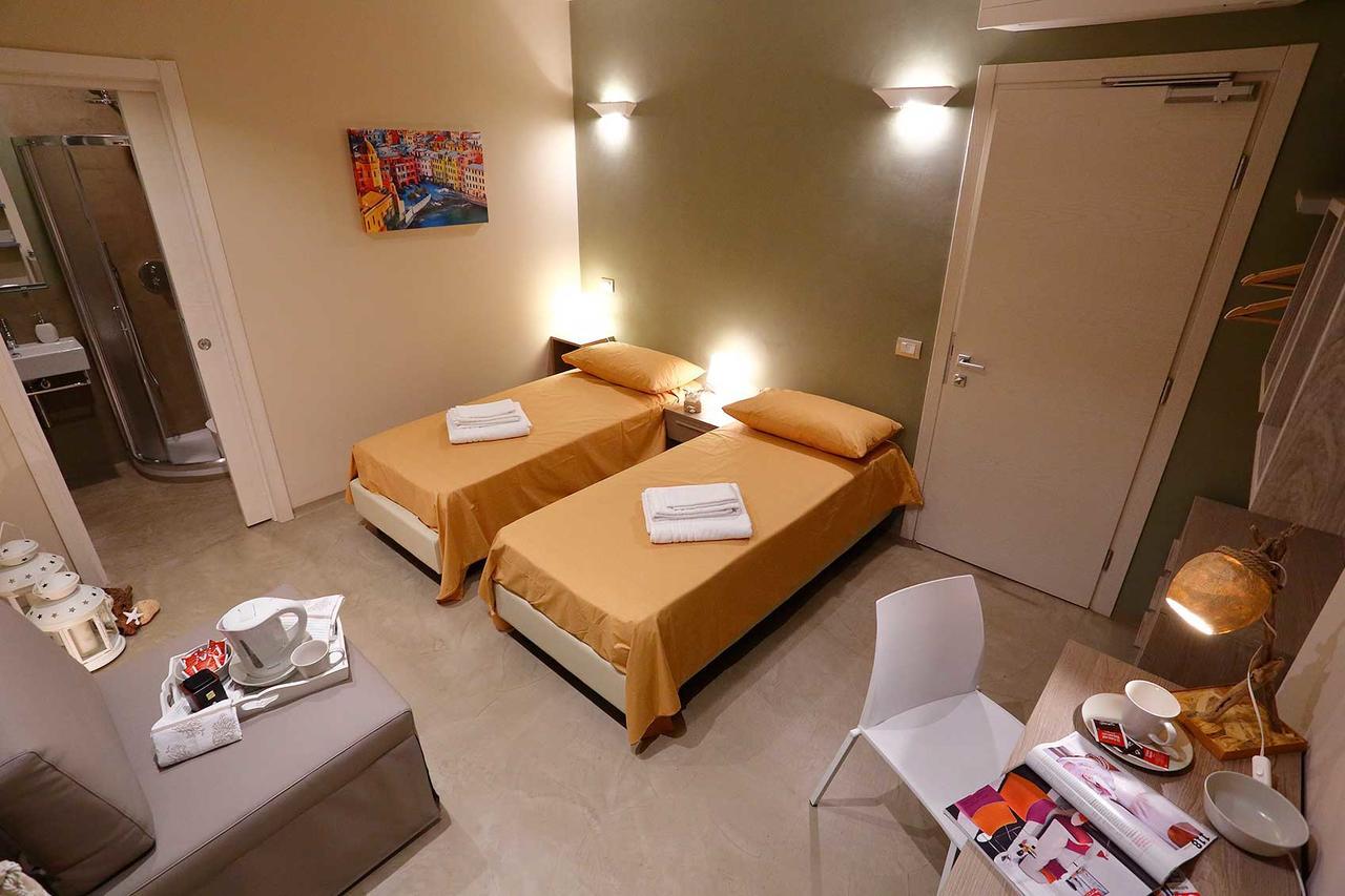 Gaslini Vicinissimo - Casa Dello Zio Hotel Genova Exterior foto